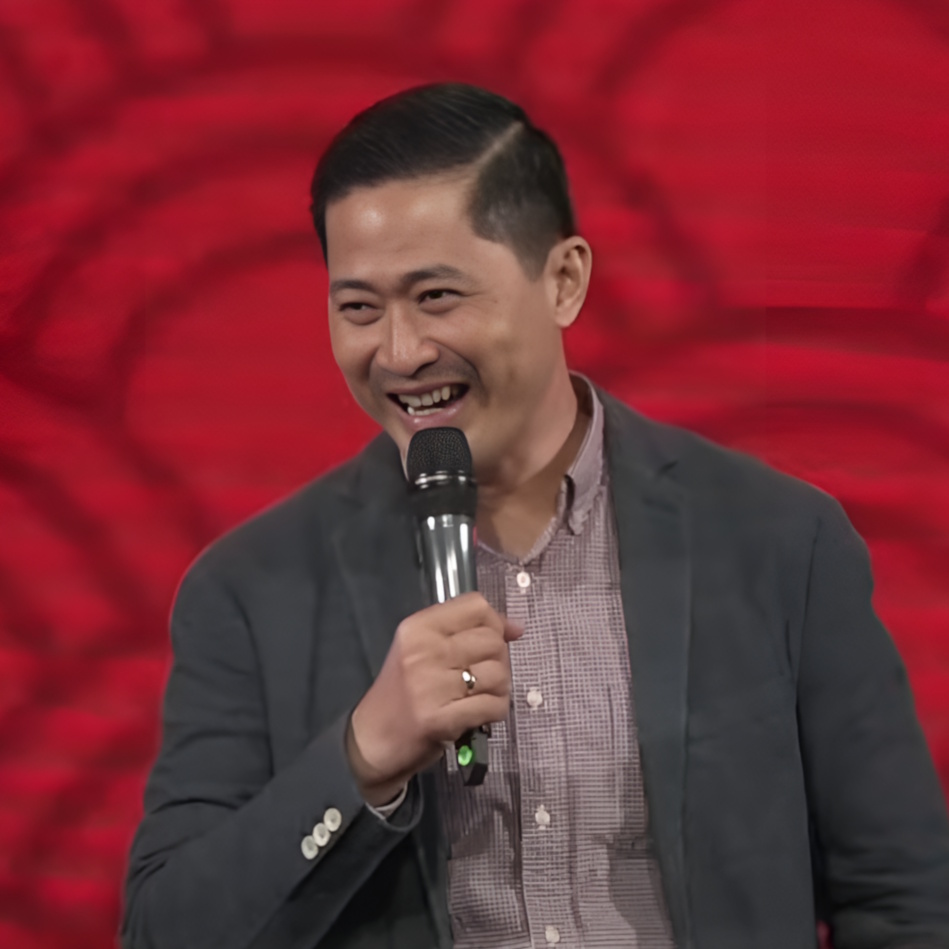 Eloy Zalukhu-20250202-1x1.jpg