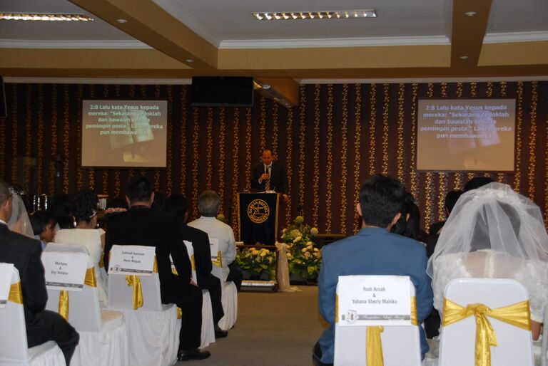 Peneguhan nikah massal di Graha Amal Kasih (Sabtu, 12 September 2009)