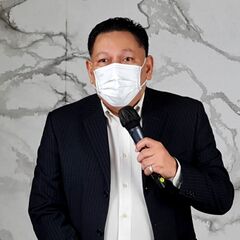 Berkas:Johan Lumoindong-20210606-1x1.jpg