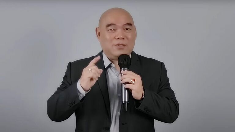 Pdt Satrya dalam Ibadah Raya Online, Minggu, 27 Februari 2022, di GBI Danau Bogor Raya.